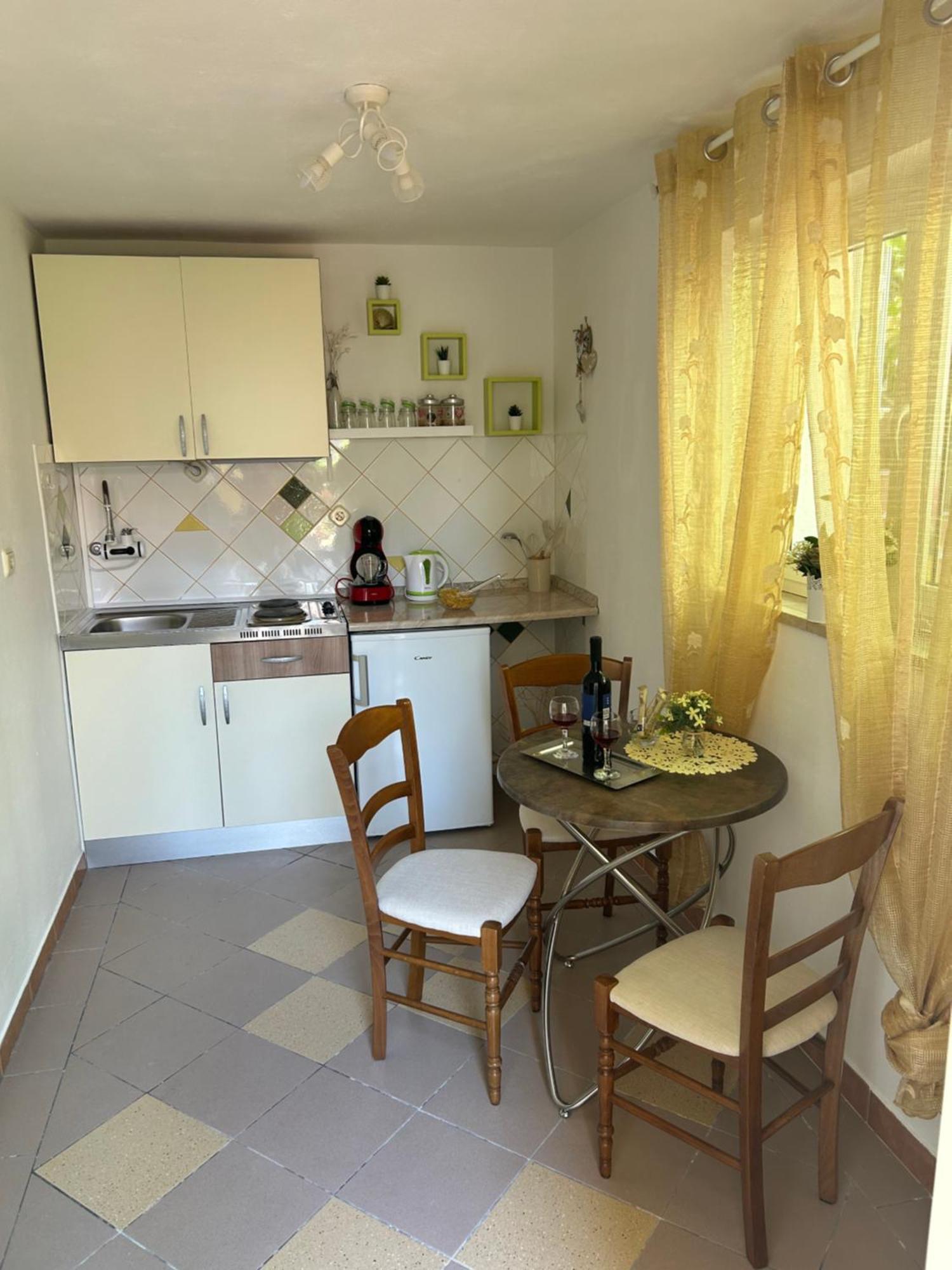Apartmani Grguric Корнич Экстерьер фото